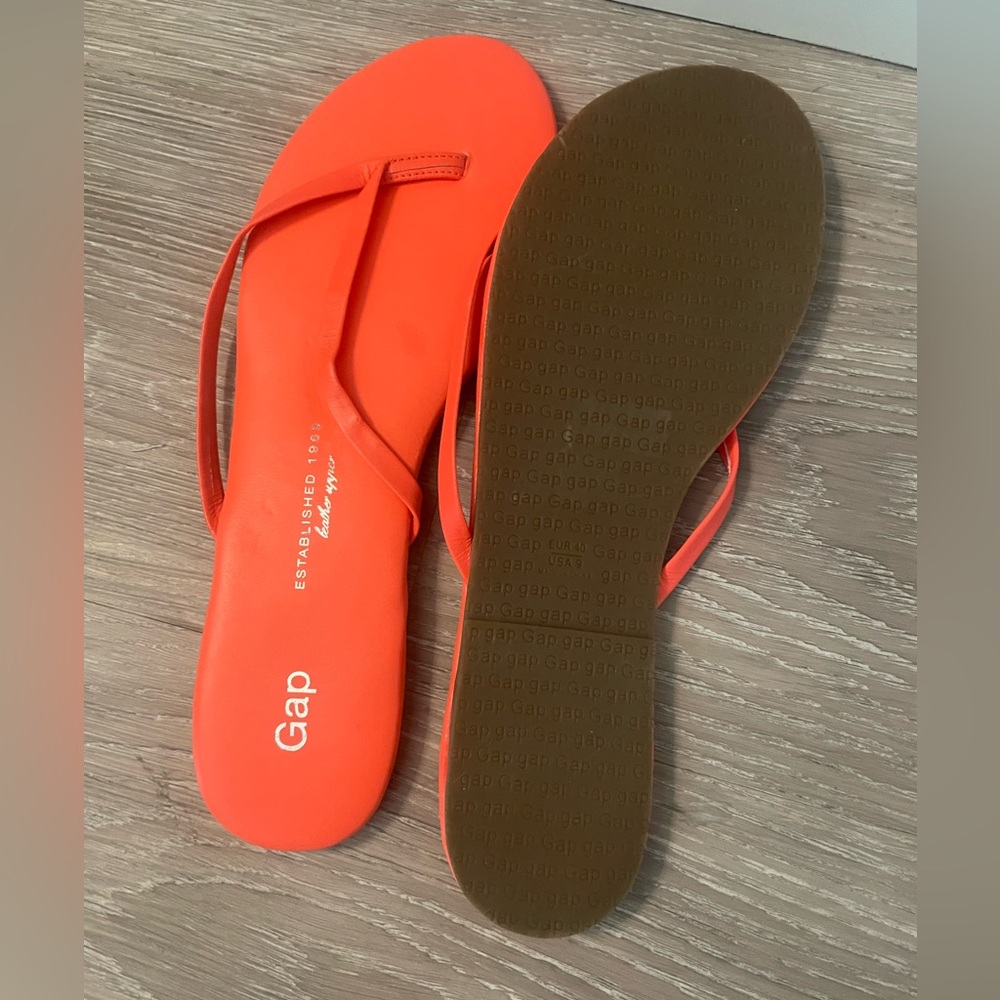 NWT set/lot of 3 pairs GAP neon leather flip flops sz 9 🩷🧡💛 - Picture 8 of 8